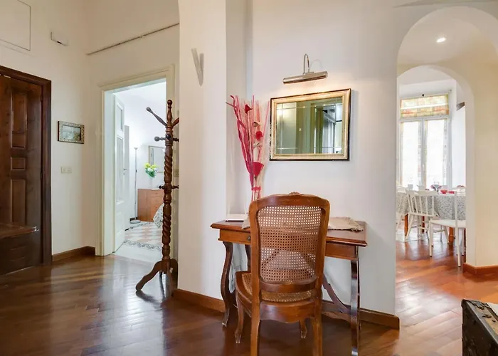 Apartment with 3 bedrooms in Roma with wonderful city view balcony&WiFi